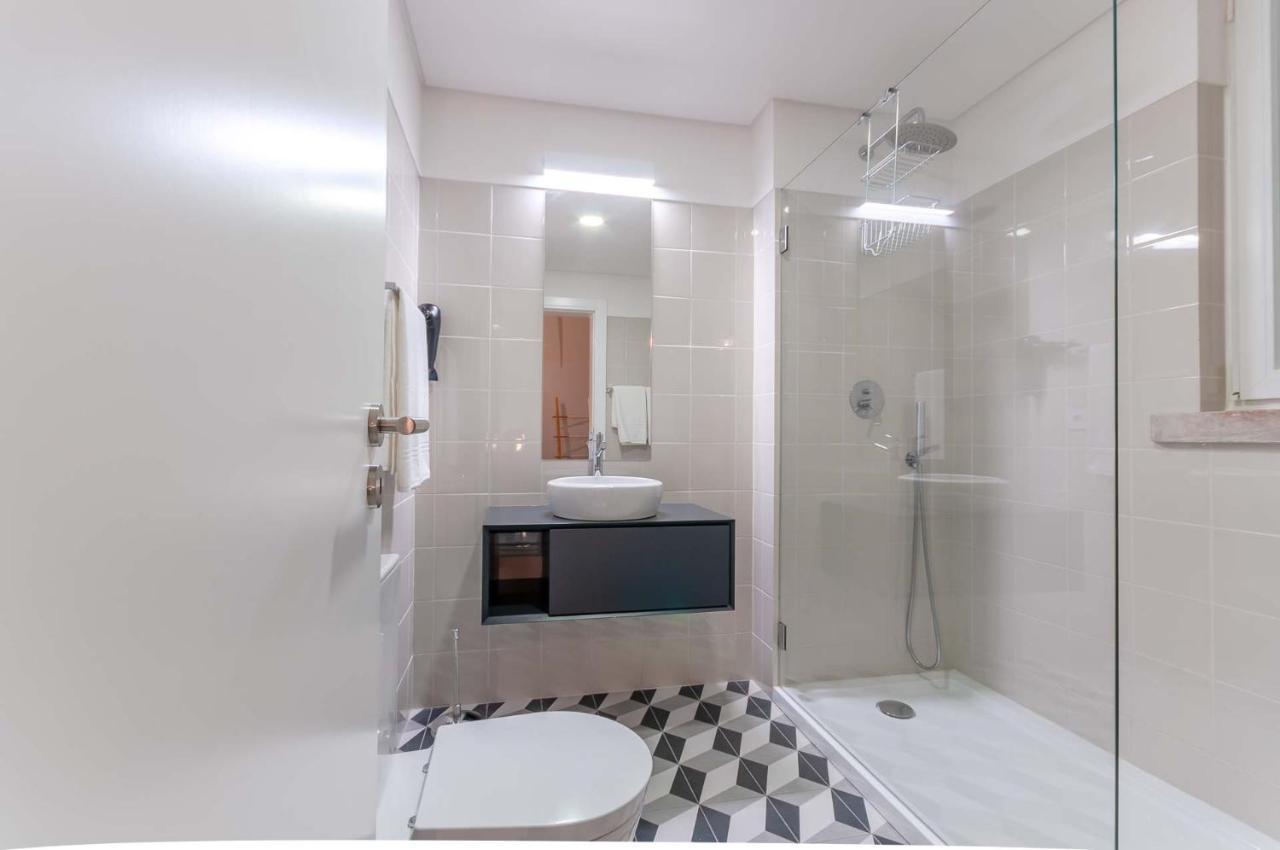 Nlc Rooms & Suites Lisbon Bagian luar foto